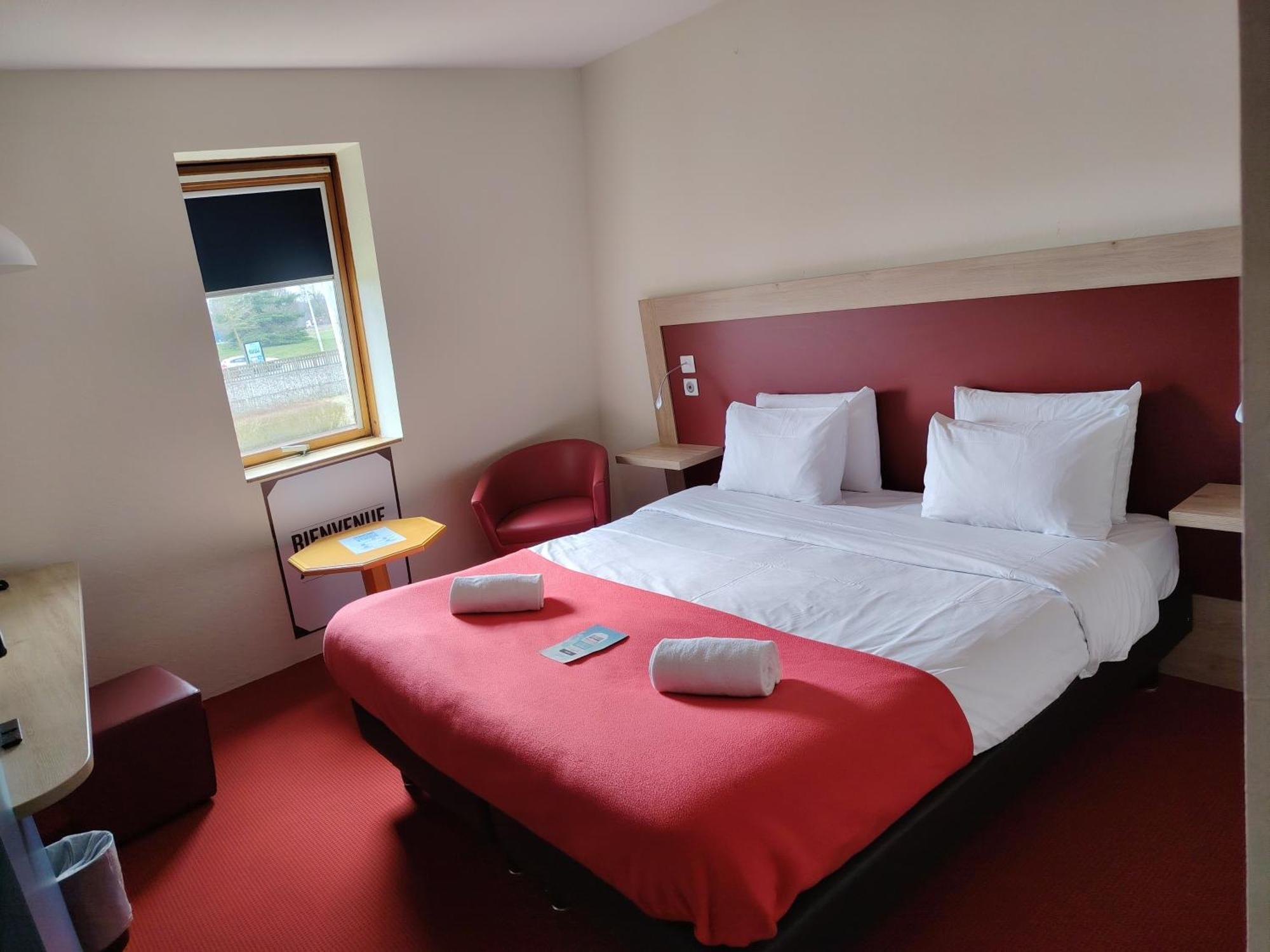 กีริอ๊าด ล็อง Hotel ภายนอก รูปภาพ